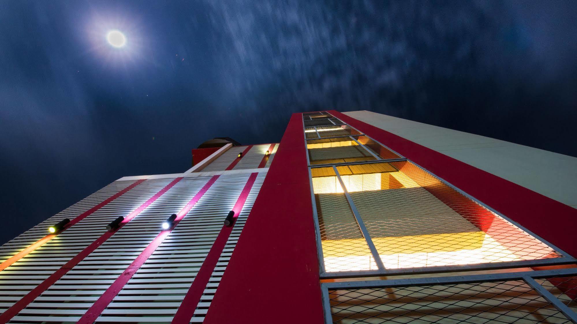 Trendy Hotel Nakhon Pathom Exterior photo
